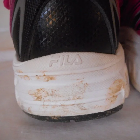 Fila Womens Pink / Black Athletic Shoes Sneakers - Picture 4 of 8